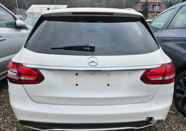 Mercedes-Benz Klasa C cena 48000 przebieg: 170000, rok produkcji 2016 z Dziwnów małe 277